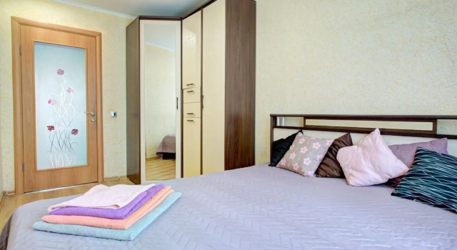 Na Ulitse 50 Let Oktyabrya 45 Flat, Book Apartment Hotels in Tyumen Region with Parking, Parking