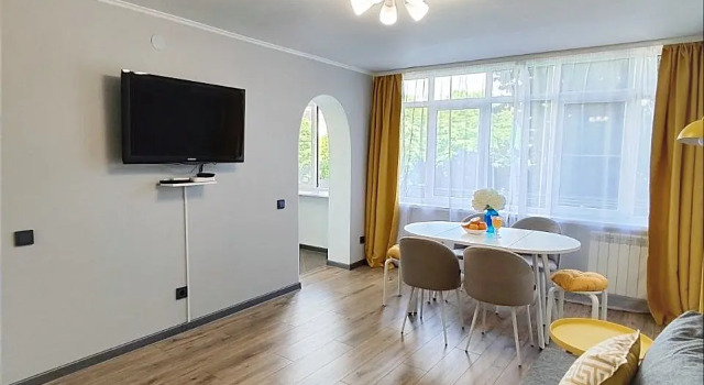 2kh komnatnaya v tsentre Sochi s vidom na reku i gory Flat, Buchen Sie Ferienwohnung Sotschi Sotschi (und Umgebung)