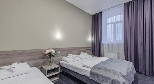 Трёхместный номер семейный Comfort Отель Берисон Камала
