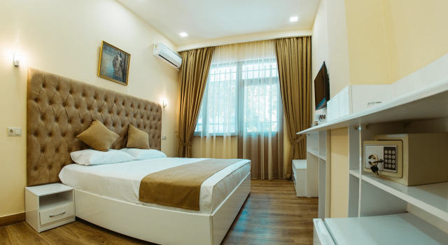 Двухместный номер Comfort Limage Art Hotel