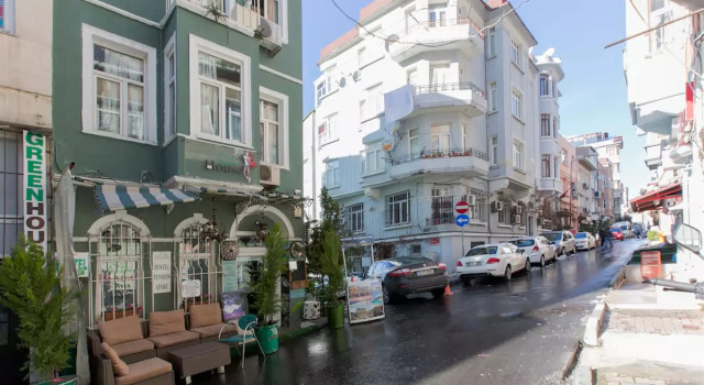 Taksim Green House Hostel