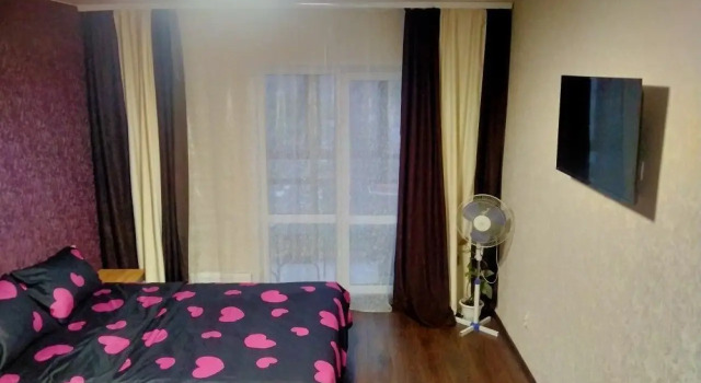 Studiya Na Beregu Reki Volkhov Flat, Prenota Appartamento Velikiy Novgorod Novgorodsky District