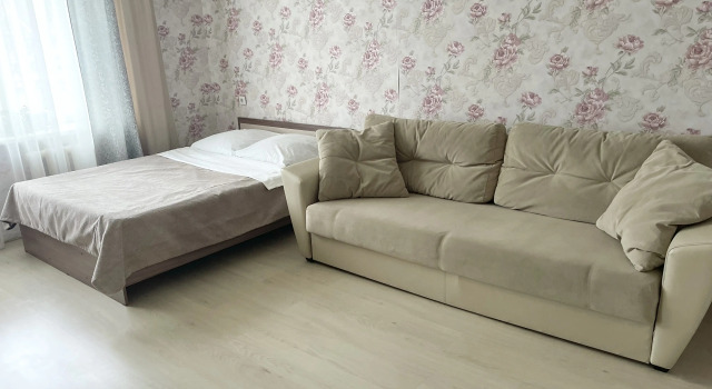 Chetyrehkomnatnaja Prospekt Pobedy 99 Flat, Book Apartment Vologda 