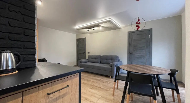 Апартаменты с 2 комнатами с балконом и с видом на город Апартаменты Cozy Home №1