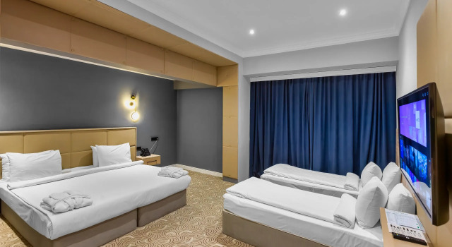 Четырёхместный номер Superior с видом на город Сongress Baku Hotel