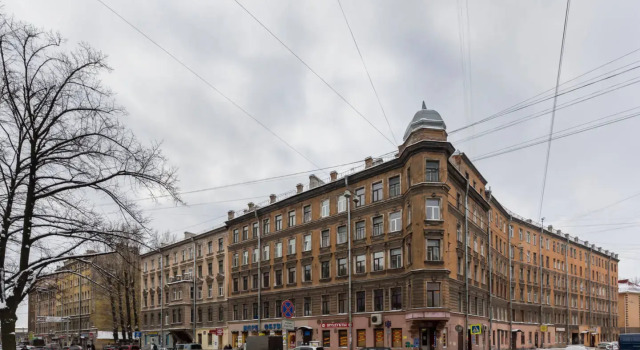 Жилое помещение у метро Нарвская