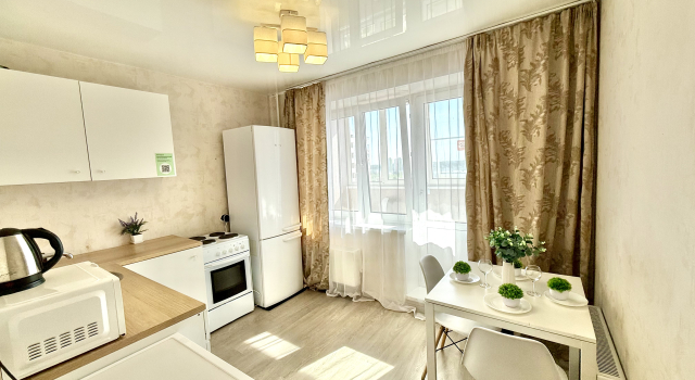 Apartamenty Na 15 Etazhe U Tts Rio Ivanovo Flat, Rezervovat Apartmán Hotely v Ivanovo s parkováním, Parkování