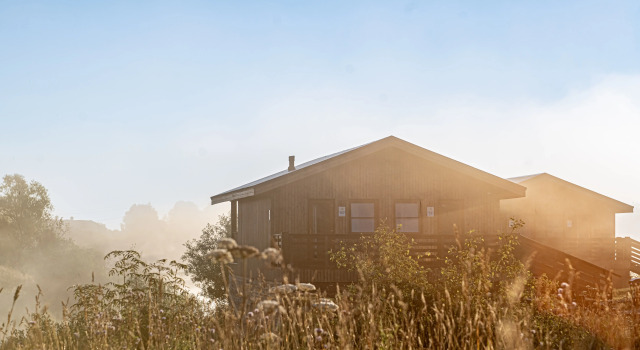 Russian Seasons Vyatskie Dachi 5*, Buchen Sie Campingplatz Camping & Glamping in Goldener Ring, Campingplatz