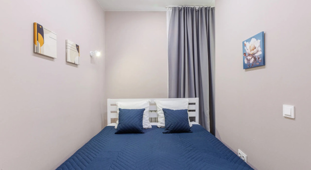 Uyutnye Ryadom s  Volgoy Apartment, Prenota Appartamento Hotel a Samara con parcheggio, Parcheggio