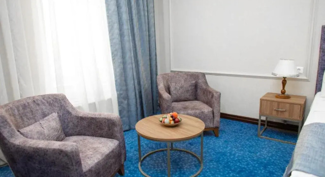 Двухместный номер Standard с красивым видом из окна Grand Hotel Baku Central Park