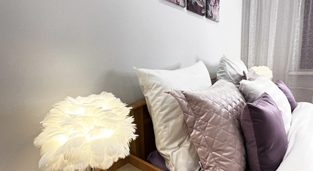 Uyutnaya S Dizaynerskim Remontom Flat