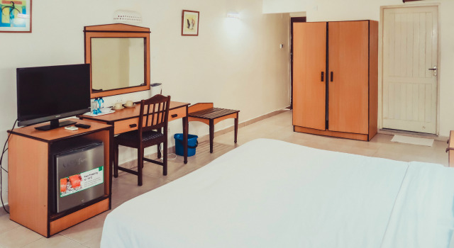 Номер Standard с балконом Sai Rock Beach Hotel & Spa