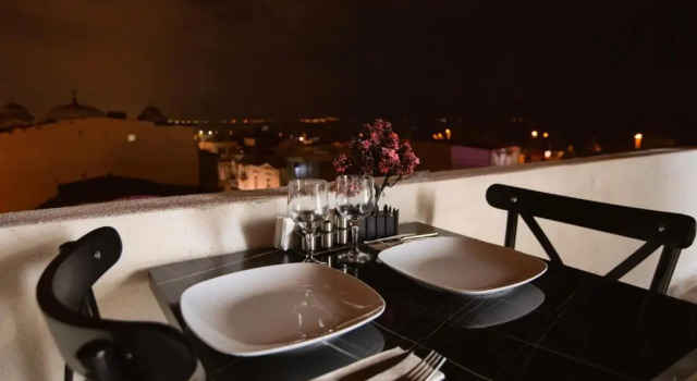 Ria Suites Hotel