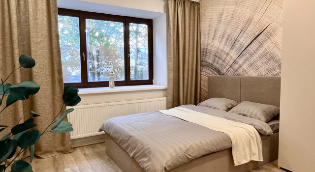 Stilnaya Studiya V Udobnom Rayone Flat, Prenota Appartamento Hotel a Tyumen Region con parcheggio, Parcheggio
