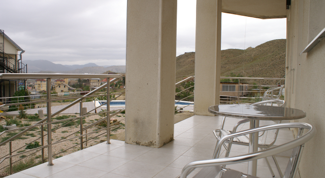 Habitación cuádruple Superior con balcón y con vista Devyaty Val Guest House