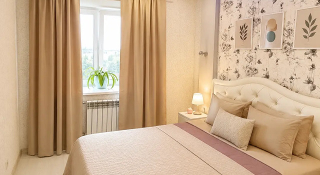 Prostornaya 3Komnatnaya 80 M² S Dvumya Sanuzlami I Vidovoy Lodzhiey Flat, Prenota Appartamento Hotel a Tatarstan con parcheggio, Parcheggio