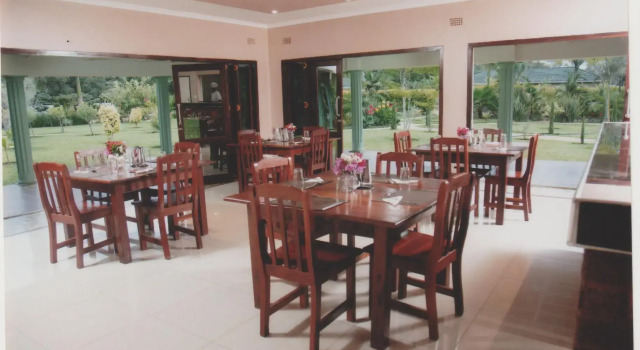 Khayalethu Garden Lodges Hotel, Book Hotel Kwekwe Midlands Province