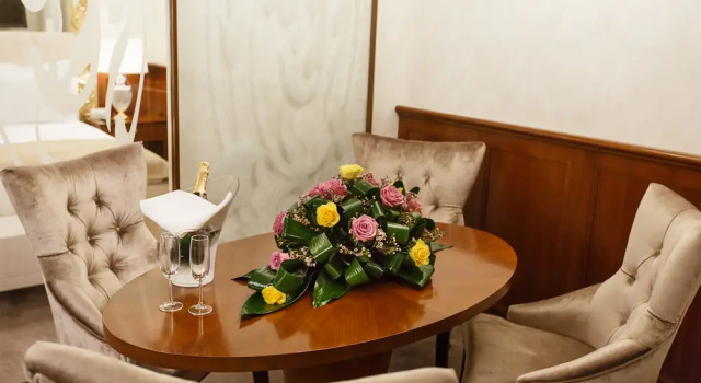 Люкс c 1 комнатой с видом на город Hotel International Iasi