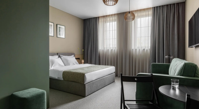 Family Double room with city view Isola Hotel
