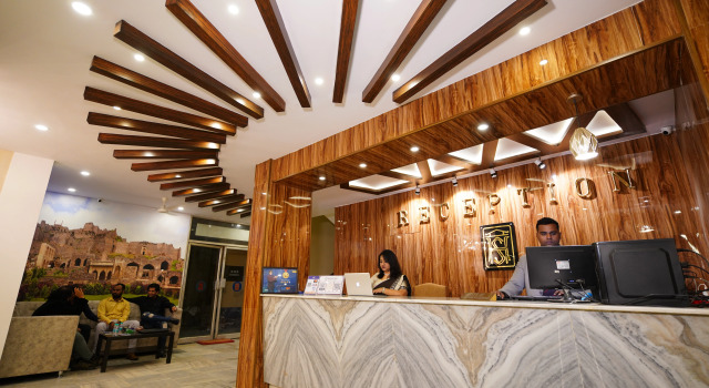 Отель New Hotel Suhail