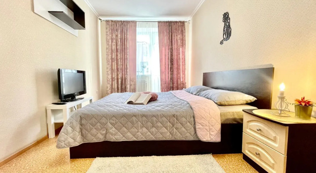 Finyutina Boulevard 11 in Krutiye Klyuchi Apartments, Prenota Appartamento Hotel a Samara con parcheggio, Parcheggio