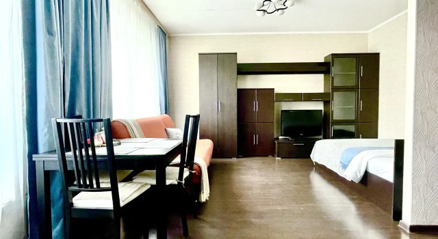 Aprel Na Slavyanskom Apartments, Prenota Appartamento Hotel a Central Russia con parcheggio, Parcheggio
