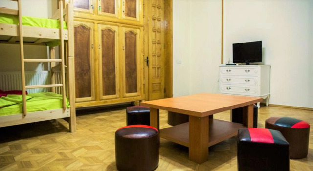 Кровать в общем номере Хостел Rustaveli Avenue 1