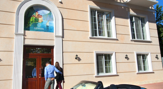 Geneva Resort Hotel, Prenota Resort Hotel resort a Odessa region, Resort
