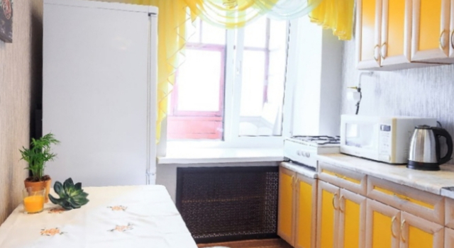 Lotos Aparts Tsentr Apartments, Prenota Appartamento Hotel a Perm Krai con parcheggio, Parcheggio