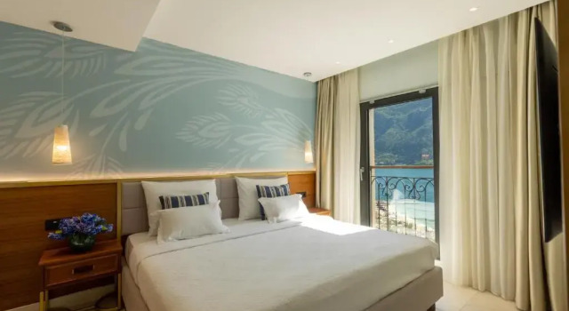 Номер Premium с видом на море HUMA Kotor Bay Hotel and Villas