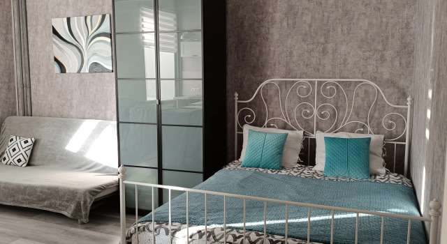 Studiya u naberezhnoy reki Volgi Flat, Prenota Appartamento Hotel a Samara con parcheggio, Parcheggio