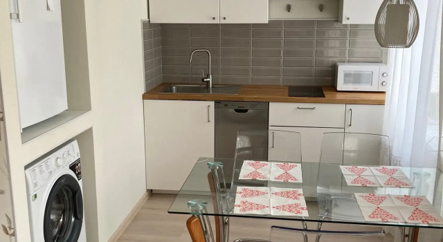 Na Karelskoy Apartments, Prenota Appartamento Hotel a Carelia con parcheggio, Parcheggio