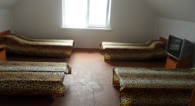 Letto in camerata Uskut Guest house