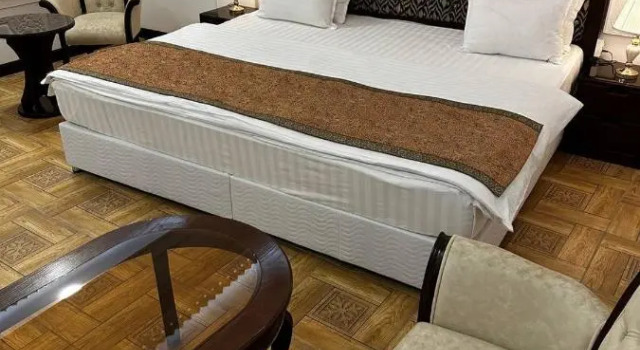 Люкс Отель Shahriston