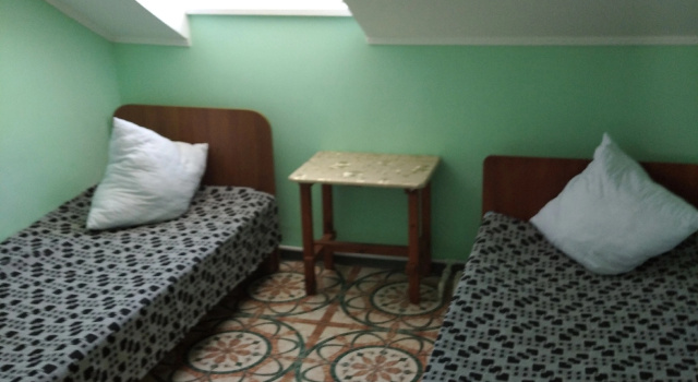 Двухместный номер Economy Гостевой дом Религиозная Организация Православный приход храма Всех Святых г. Феодосии Республики Крым Феодосийской епархии