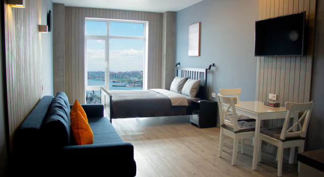 Двухместные апартаменты Comfort с видом на залив Апартаменты Central Place Vladivostok Люкс Комфорт с видом на Мосты и Залив 1