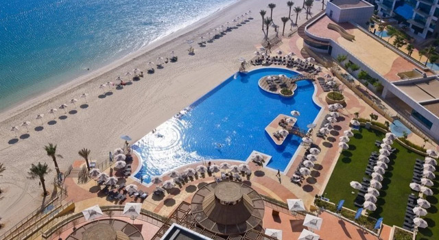 Отель Dukes The Palm Dubai