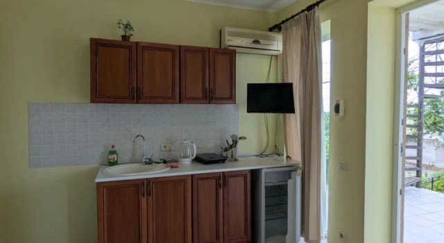 V Posyolke Popovka Na Yuzhnoy Kose Donuzlav Na Morskoy 6b Apartments, Foglalás Apartman Popovka 