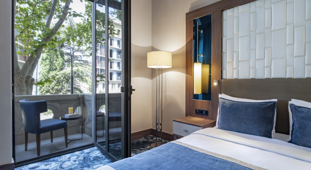 Двухместный номер Superior Tbilisi Philharmonic By Mercure Hotel