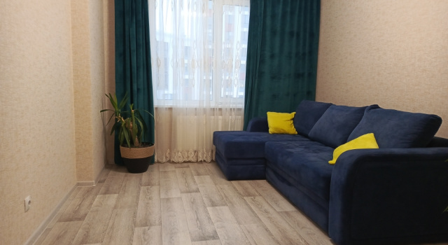Uyutnaya 2-Kh Komnatnaya Flat, Prenota Appartamento Hotel a Perm Krai con parcheggio, Parcheggio