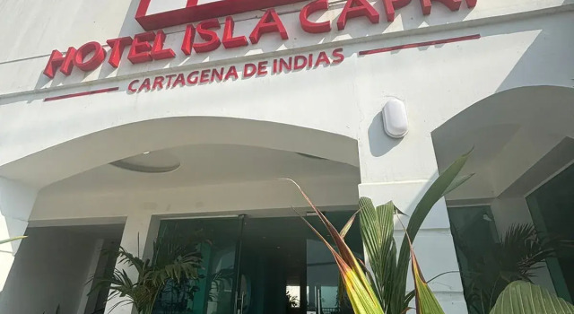 Hotel Isla Capri, Забронировать Отель Отели Картахены с парковкой, рядом с Casa Cultural Colombo Alemana, Парковка