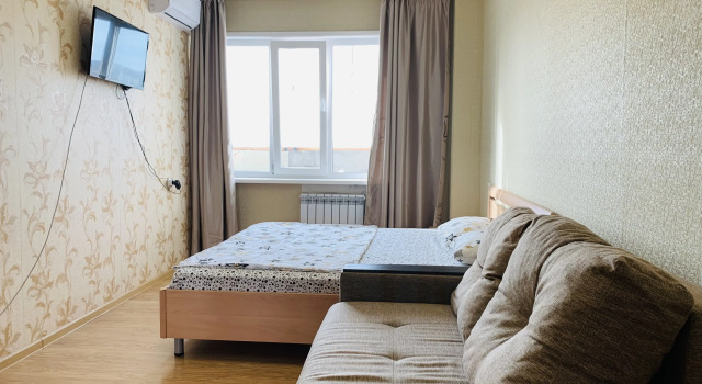 Prostornaya 1komn Ryadom S Bankovskoy Flat, Rezerwuj Apartament Tanie hotele w Yakutia