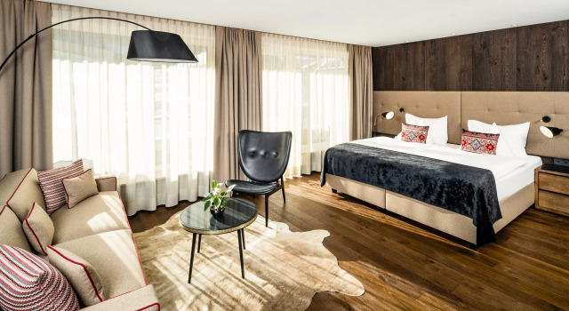 Полулюкс Premium Hotel Alpenroyal - The Leading Hotels of the World