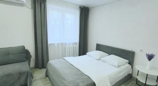 Uyutny Ugolok V Serdtse Kazani Flat, Prenota Appartamento Hotel a Tatarstan con parcheggio, Parcheggio