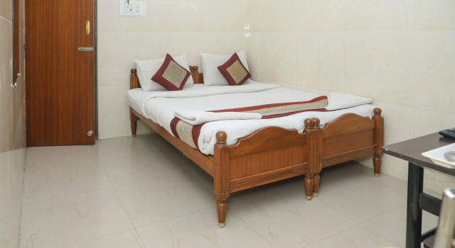 Номер Standard Отель Universal Inn