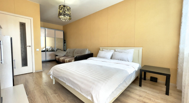 Apartamenty V 1 Minute Peshkom Do Tsum, Prenota Appartamento Orël 