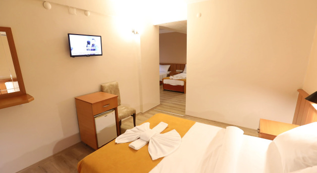 Апартаменты с 2 комнатами с балконом и с красивым видом из окна Luna Piena Hotel