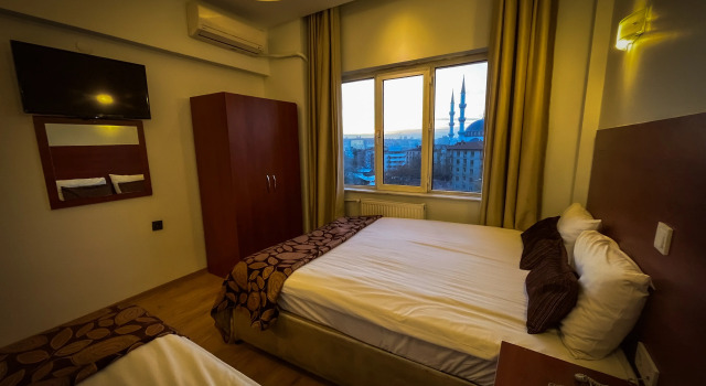 Трёхместный номер Classic Family с красивым видом из окна Ankara Santral Otel