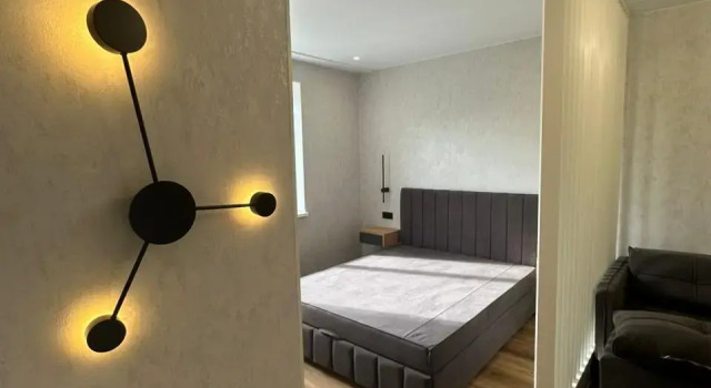 Stilnaya 1-K Kvartira nedaleko ot Perinatalnogo Tsentra Flat, Rezerwuj Apartament Kirovsky district 