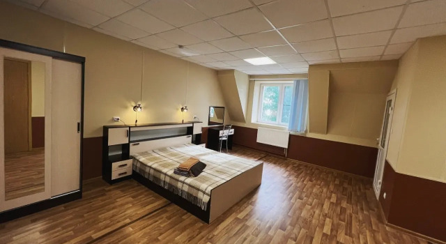 Двухместный номер Comfort № 34 с выходом на террасу с балконом База отдыха Александровская